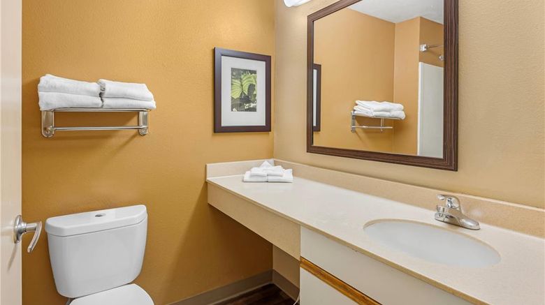 <b>MainStay Suites Las Vegas Room</b>. Images powered by <a href="https://iceportal.shijigroup.com/" title="IcePortal" target="_blank">IcePortal</a>.