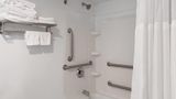 Days Hotel by Wyndham Williamsburg I-64 Room