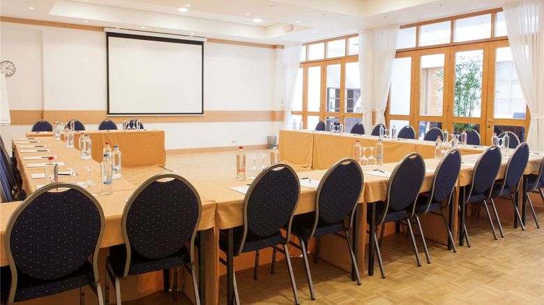 <b>Hotel Siru Brussels Meeting</b>. Images powered by <a href="https://iceportal.shijigroup.com/" title="IcePortal" target="_blank">IcePortal</a>.