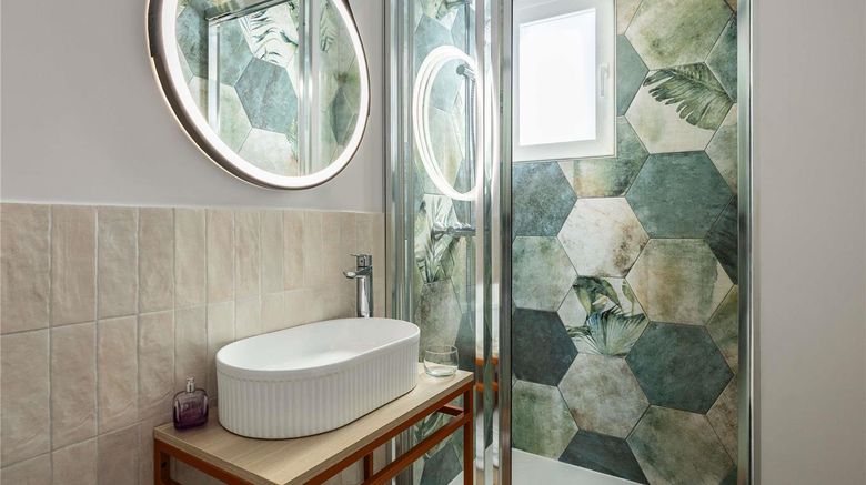 <b>Hotel Siru Brussels Room</b>. Images powered by <a href="https://iceportal.shijigroup.com/" title="IcePortal" target="_blank">IcePortal</a>.
