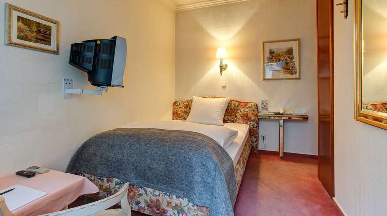 <b>Centro Hotel Arde Koln Room</b>. Images powered by <a href="https://iceportal.shijigroup.com/" title="IcePortal" target="_blank">IcePortal</a>.