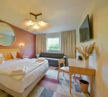 B Hotel Olympia Room