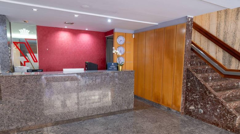 <b>Hotel Faranda Alisas Santander Lobby</b>. Images powered by <a href="https://iceportal.shijigroup.com/" title="IcePortal" target="_blank">IcePortal</a>.