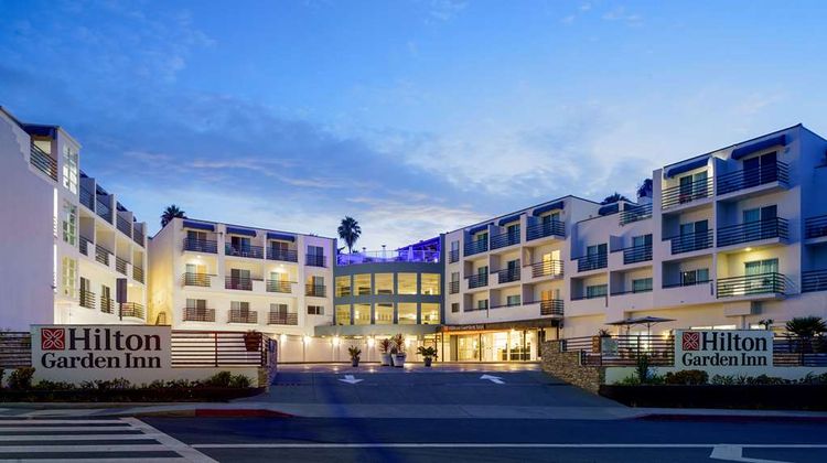 Hilton Garden Inn Doheny Beach Exterior