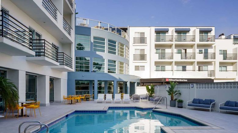<b>Hilton Garden Inn Doheny Beach Pool</b>. Images powered by <a href="https://iceportal.shijigroup.com/" title="IcePortal" target="_blank">IcePortal</a>.