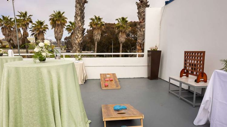 Hilton Garden Inn Doheny Beach Recreation