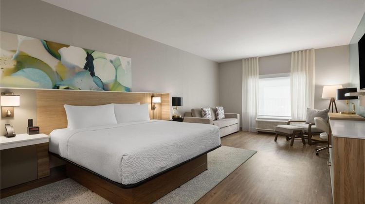 Wyndham Garden Tampa Casino/Fairgrounds Suite