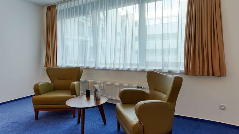 <b>Centro Hotel Braunschweig Room</b>. Images powered by <a href="https://iceportal.shijigroup.com/" title="IcePortal" target="_blank">IcePortal</a>.
