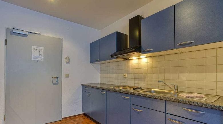 <b>Centro Hotel Braunschweig Room</b>. Images powered by <a href="https://iceportal.shijigroup.com/" title="IcePortal" target="_blank">IcePortal</a>.