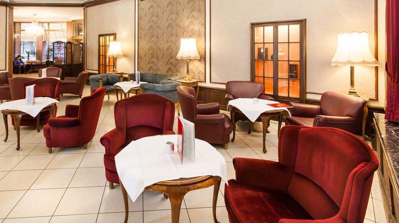 <b>Centro Hotel National Lobby</b>. Images powered by <a href="https://iceportal.shijigroup.com/" title="IcePortal" target="_blank">IcePortal</a>.
