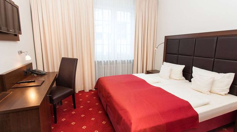 <b>Centro Hotel National Room</b>. Images powered by <a href="https://iceportal.shijigroup.com/" title="IcePortal" target="_blank">IcePortal</a>.