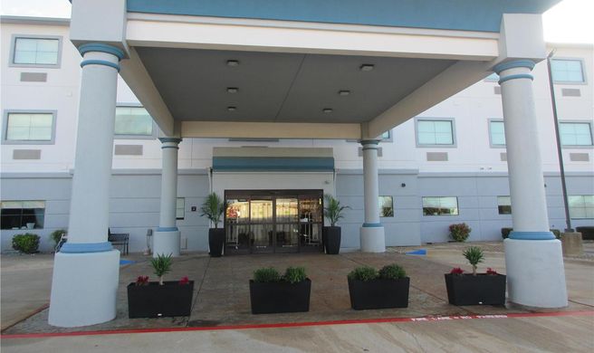 Best Western Decatur Inn Exterior