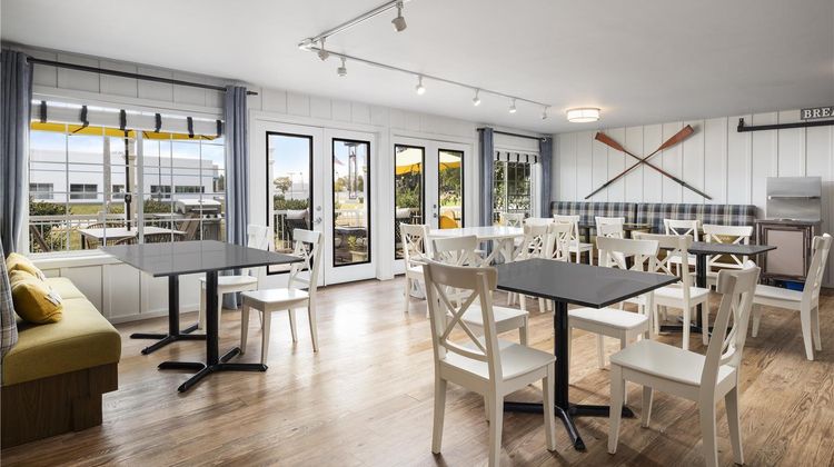 Harbor Town Inn, BW Signature Collection Restaurant