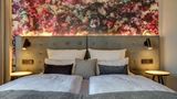 Vienna House Easy by Wyndham Hamburg Room