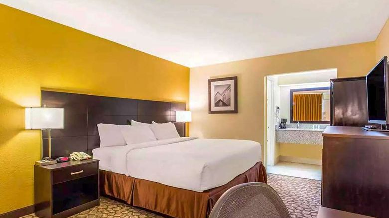 <b>Ramada by Wyndham Santee I-95 Room</b>. Images powered by <a href="https://iceportal.shijigroup.com/" title="IcePortal" target="_blank">IcePortal</a>.