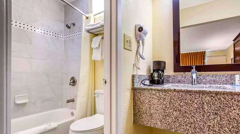 <b>Ramada by Wyndham Santee I-95 Room</b>. Images powered by <a href="https://iceportal.shijigroup.com/" title="IcePortal" target="_blank">IcePortal</a>.