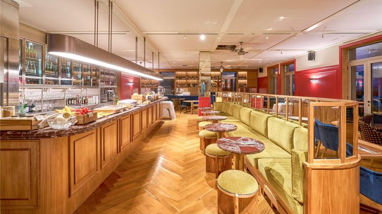 Almarena Madero Urbano Restaurant