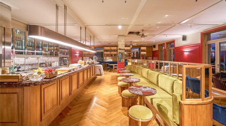 Almarena Madero Urbano Restaurant