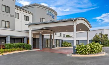 Sonesta Essential Junction City