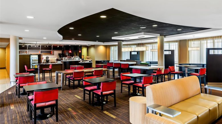 <b>Sonesta Essential Junction City Restaurant</b>. Images powered by <a href="https://iceportal.shijigroup.com/" title="IcePortal" target="_blank">IcePortal</a>.
