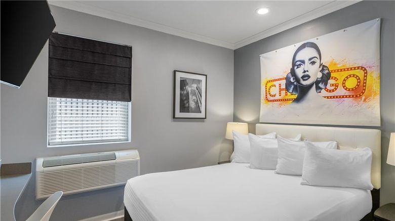 <b>Hotel Chicago West Loop Room</b>. Images powered by <a href="https://iceportal.shijigroup.com/" title="IcePortal" target="_blank">IcePortal</a>.