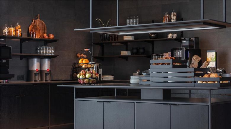 <b>Zleep Hotel Frankfurt Airport Restaurant</b>. Images powered by <a href="https://iceportal.shijigroup.com/" title="IcePortal" target="_blank">IcePortal</a>.