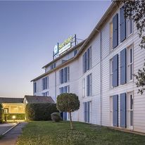 Sure Hotel by Best Western Nimes Est