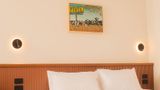 Alluna Motel Room