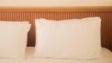 Alluna Motel Room