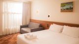Alluna Motel Room