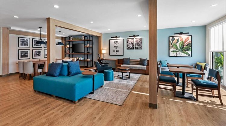 Everhome Suites Ocala I-75 North Lobby