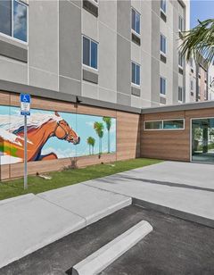 Everhome Suites Ocala I-75 North