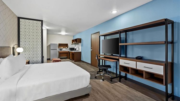 Everhome Suites Ocala I-75 North Room