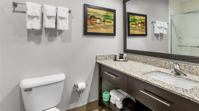<b>Brentwood Suites Room</b>. Images powered by <a href="https://iceportal.shijigroup.com/" title="IcePortal" target="_blank">IcePortal</a>.