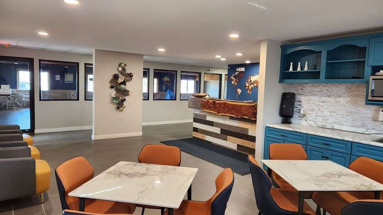 <b>AmeriVu Inn & Suites Hayward Other</b>. Images powered by <a href="https://iceportal.shijigroup.com/" title="IcePortal" target="_blank">IcePortal</a>.