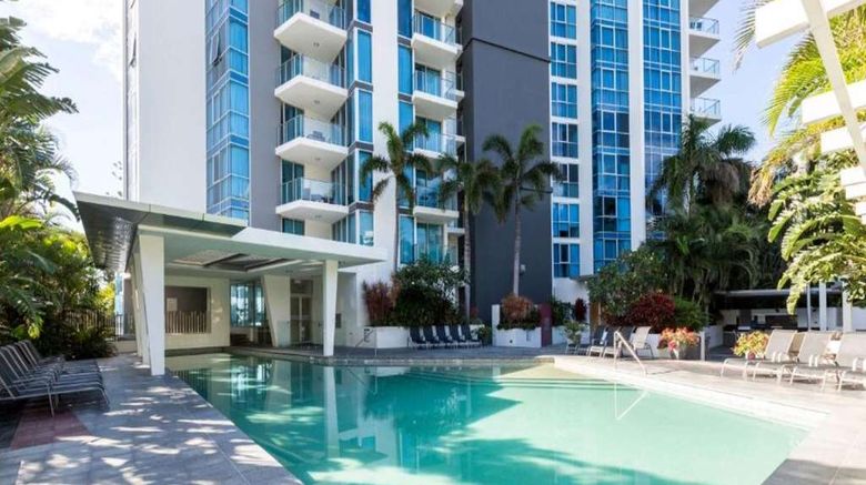 <b>Artique Resort - Surfers Paradise Pool</b>. Images powered by <a href="https://iceportal.shijigroup.com/" title="IcePortal" target="_blank">IcePortal</a>.