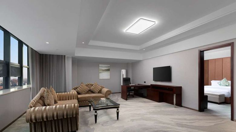 <b>Wyndham Garden Qianjiang Downtown Room</b>. Images powered by <a href="https://iceportal.shijigroup.com/" title="IcePortal" target="_blank">IcePortal</a>.