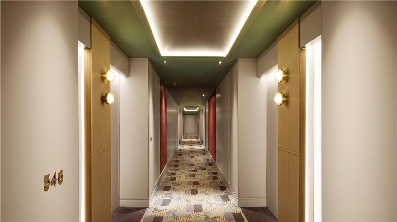 <b>Hyatt Regency Rome Central Room</b>. Images powered by <a href="https://iceportal.shijigroup.com/" title="IcePortal" target="_blank">IcePortal</a>.