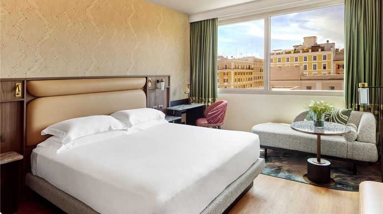 <b>Hyatt Regency Rome Central Room</b>. Images powered by <a href="https://iceportal.shijigroup.com/" title="IcePortal" target="_blank">IcePortal</a>.