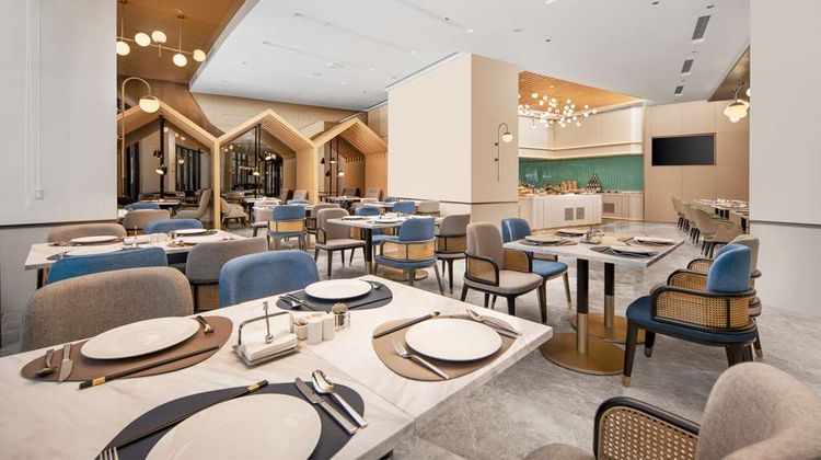 Hilton Garden Inn Pengcheng Sqr Restaurant