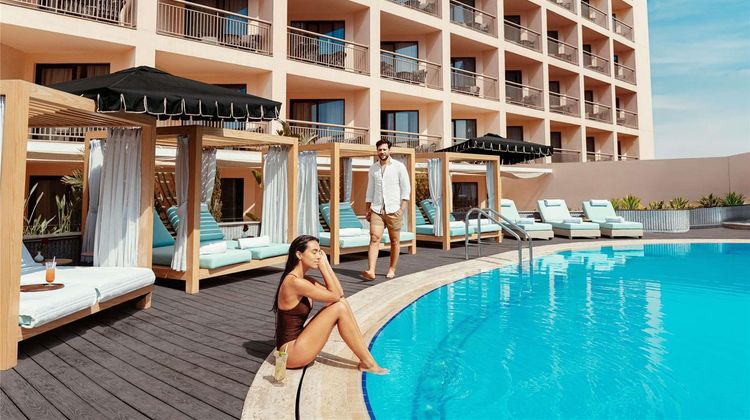 Sofitel Cairo the Nile Pool