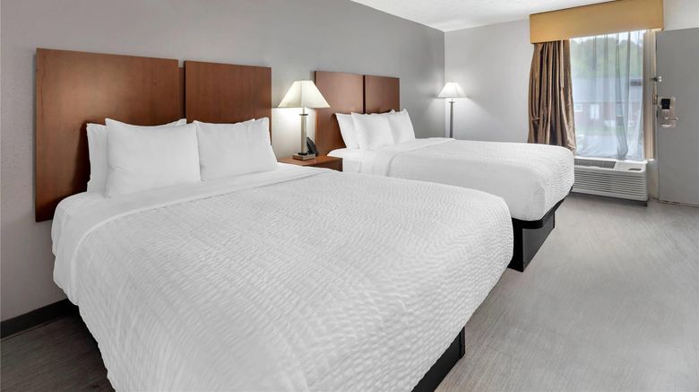 <b>Clarion Pointe Morrow Atlanta South Room</b>. Images powered by <a href="https://iceportal.shijigroup.com/" title="IcePortal" target="_blank">IcePortal</a>.