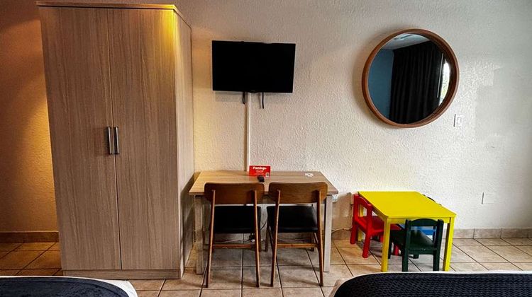 Ramada by Wyndham Hotel & Water Park Room