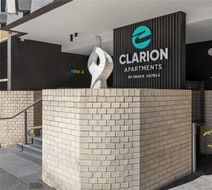 Clarion Apartments South Melbourne Exterior
