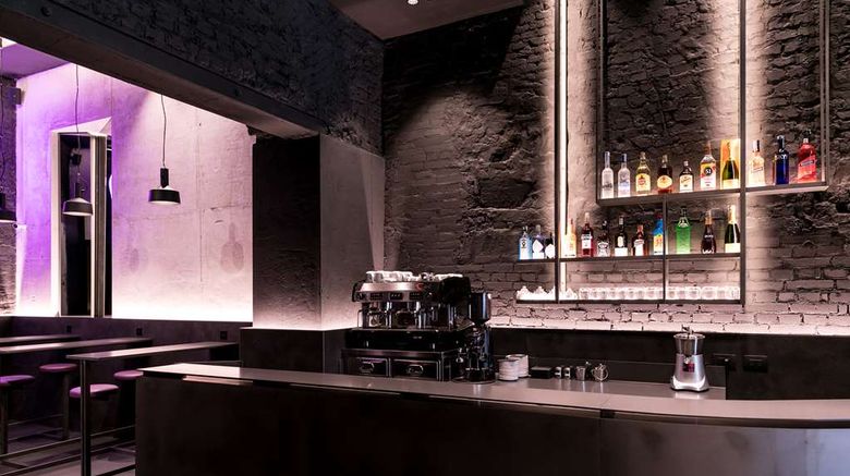 <b>Hotel Cervo Milano Restaurant</b>. Images powered by <a href="https://iceportal.shijigroup.com/" title="IcePortal" target="_blank">IcePortal</a>.