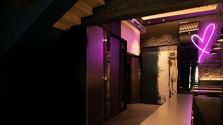 <b>Hotel Cervo Milano Restaurant</b>. Images powered by <a href="https://iceportal.shijigroup.com/" title="IcePortal" target="_blank">IcePortal</a>.