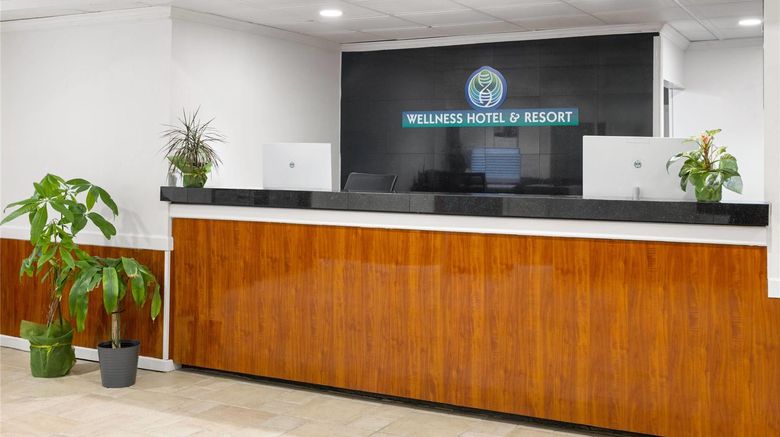 <b>Ramada by Wyndham Butler Lobby</b>. Images powered by <a href="https://iceportal.shijigroup.com/" title="IcePortal" target="_blank">IcePortal</a>.