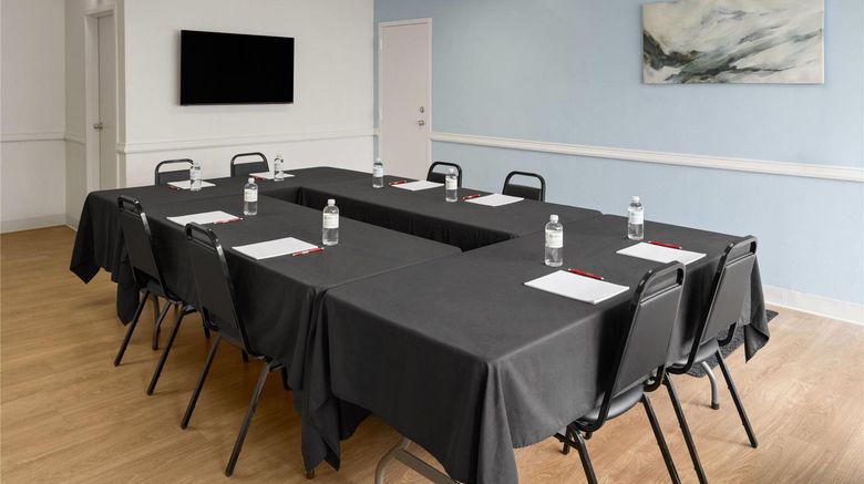 <b>Ramada by Wyndham Butler Meeting</b>. Images powered by <a href="https://iceportal.shijigroup.com/" title="IcePortal" target="_blank">IcePortal</a>.
