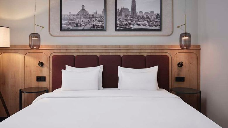 <b>Radisson Blu Das Triest Hotel Room</b>. Images powered by <a href="https://iceportal.shijigroup.com/" title="IcePortal" target="_blank">IcePortal</a>.