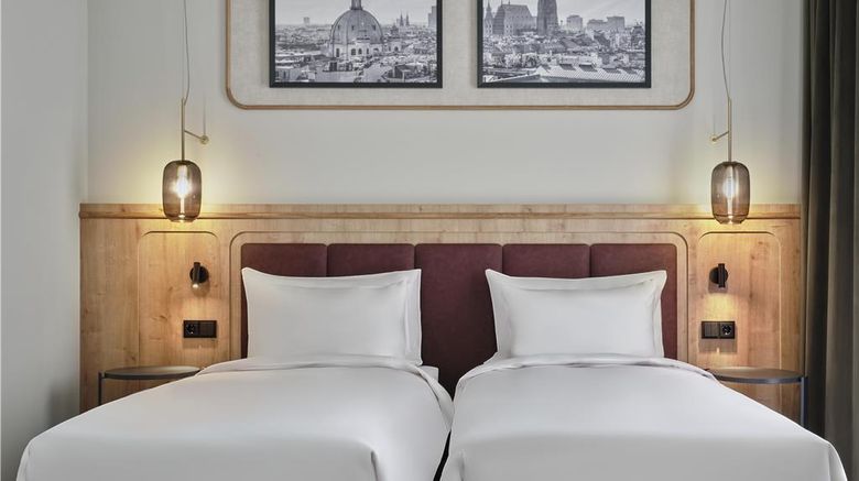 <b>Radisson Blu Das Triest Hotel Suite</b>. Images powered by <a href="https://iceportal.shijigroup.com/" title="IcePortal" target="_blank">IcePortal</a>.